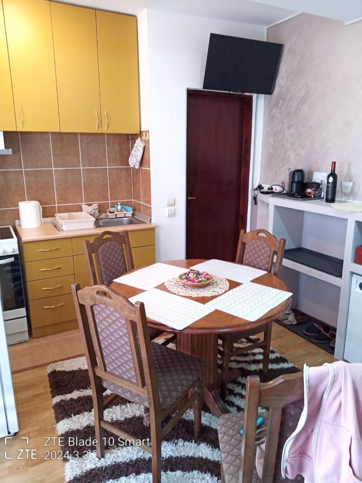 Apartmani Kris Златибор Екстериор снимка